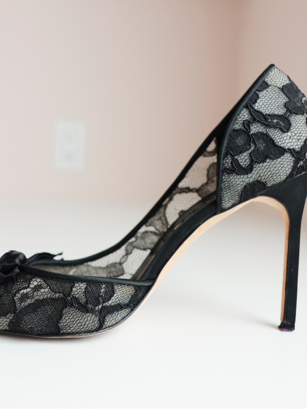 Manolo Blahnik Black Lace Peep-Toe Pumps with Satin Bow - Picture 2 of 9